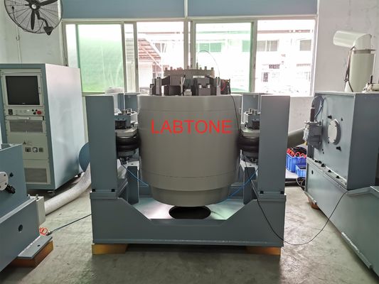 نظام هزاز اهتزازي كهروديناميكي بقوة ذروة جيبية تبلغ 5000 كجم.قوة، وتسارع أقصى يبلغ 100G، واهتزاز على محاور XYZ لاختبار السيارات